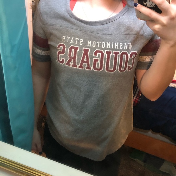 WSU cougars t-shirt - Picture 2 of 3